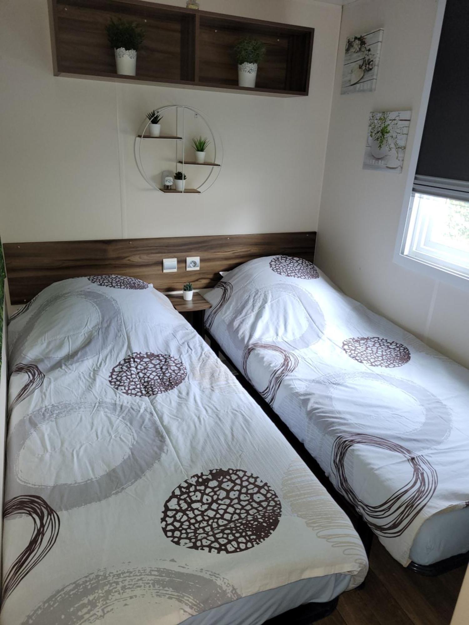 Mobil Home 6/8 Pers Les Dunes De Contis Saint-Julien-en-Born Exterior foto